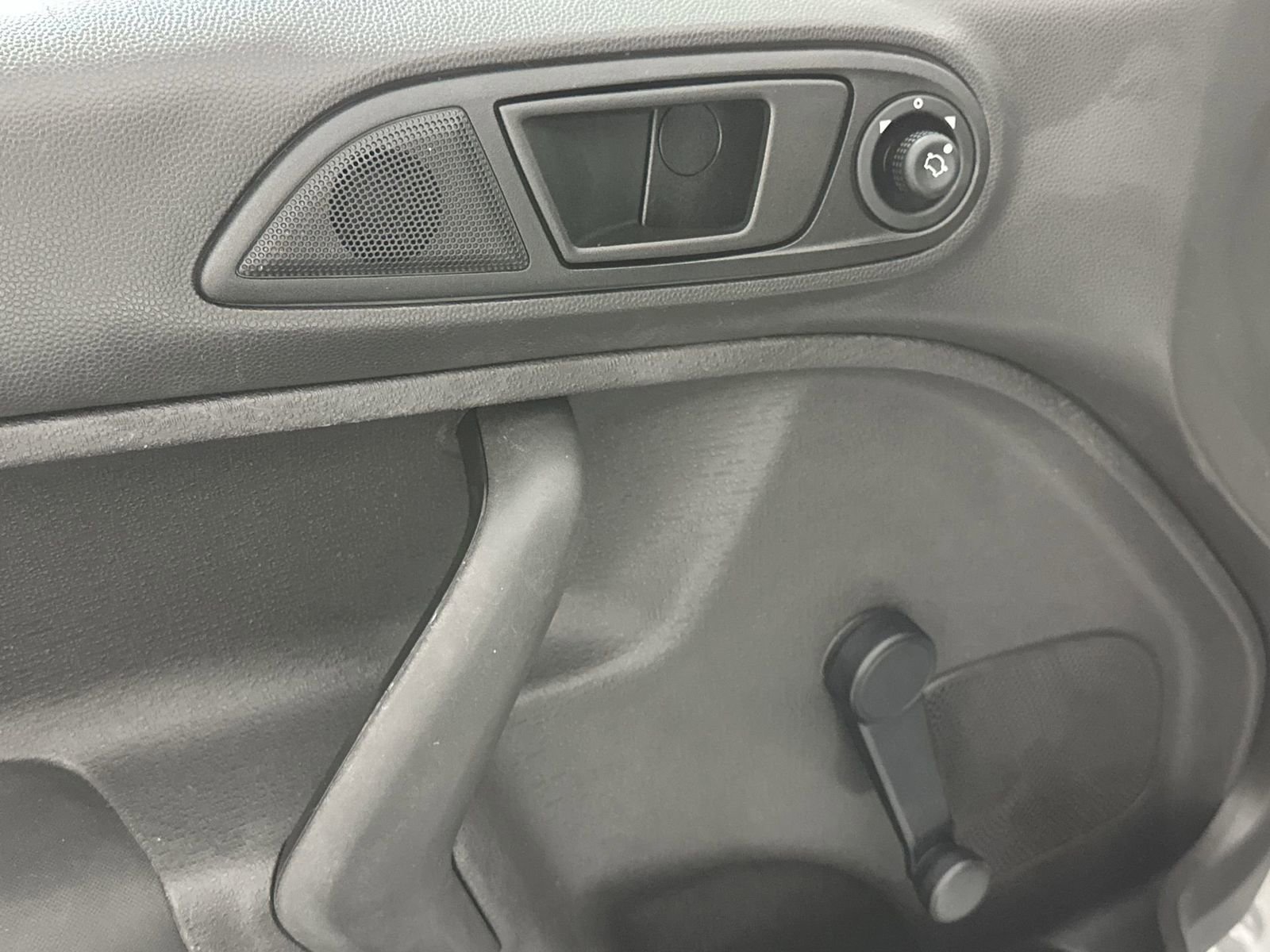 Used 2019 Ford Fiesta S image 13