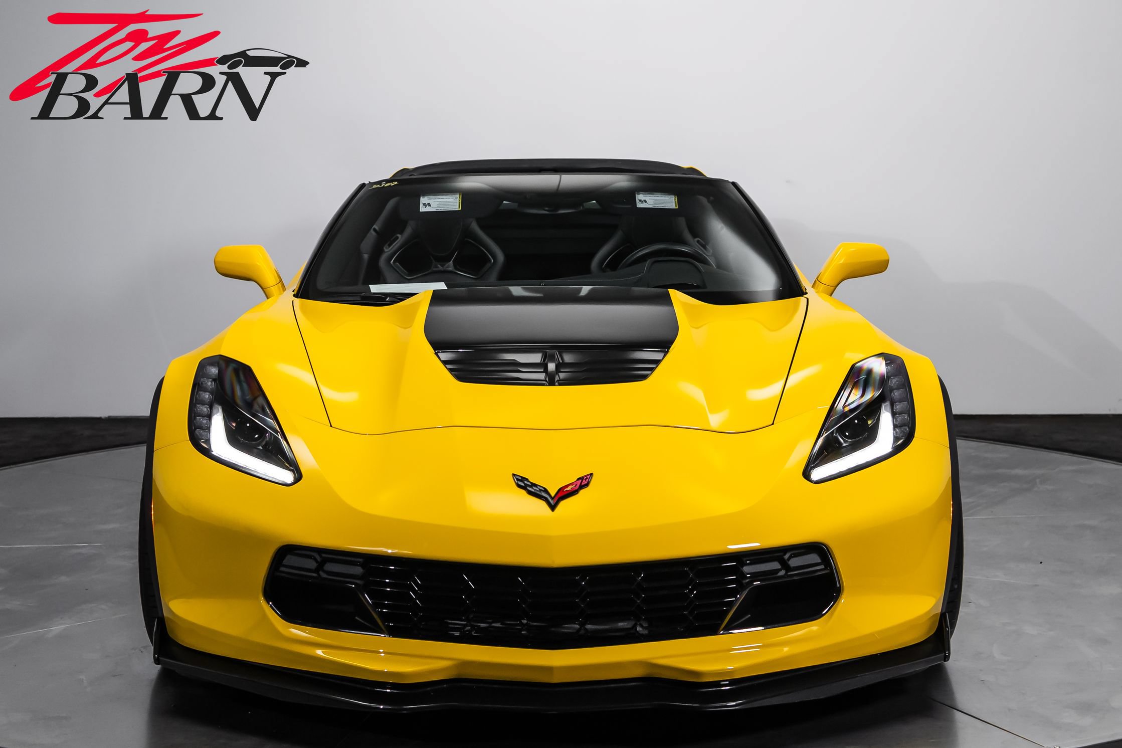 Used 2015 Chevrolet Corvette Z06 w/ 2LZ Preferred Equipment Group RWD image 8