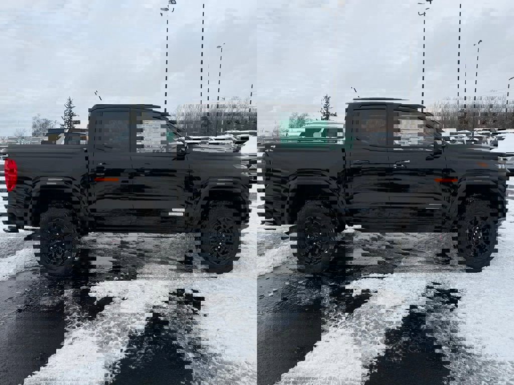 New 2026 GMC Canyon Elevation image 8