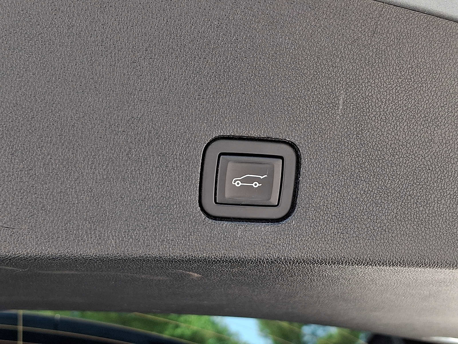 Certified 2023 Cadillac XT6 Luxury AWD/4WD image 25