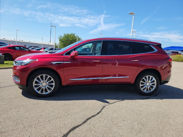Used 2019 Buick Enclave Essence w/ Trailering Package, 5000 lbs. FWD image 2