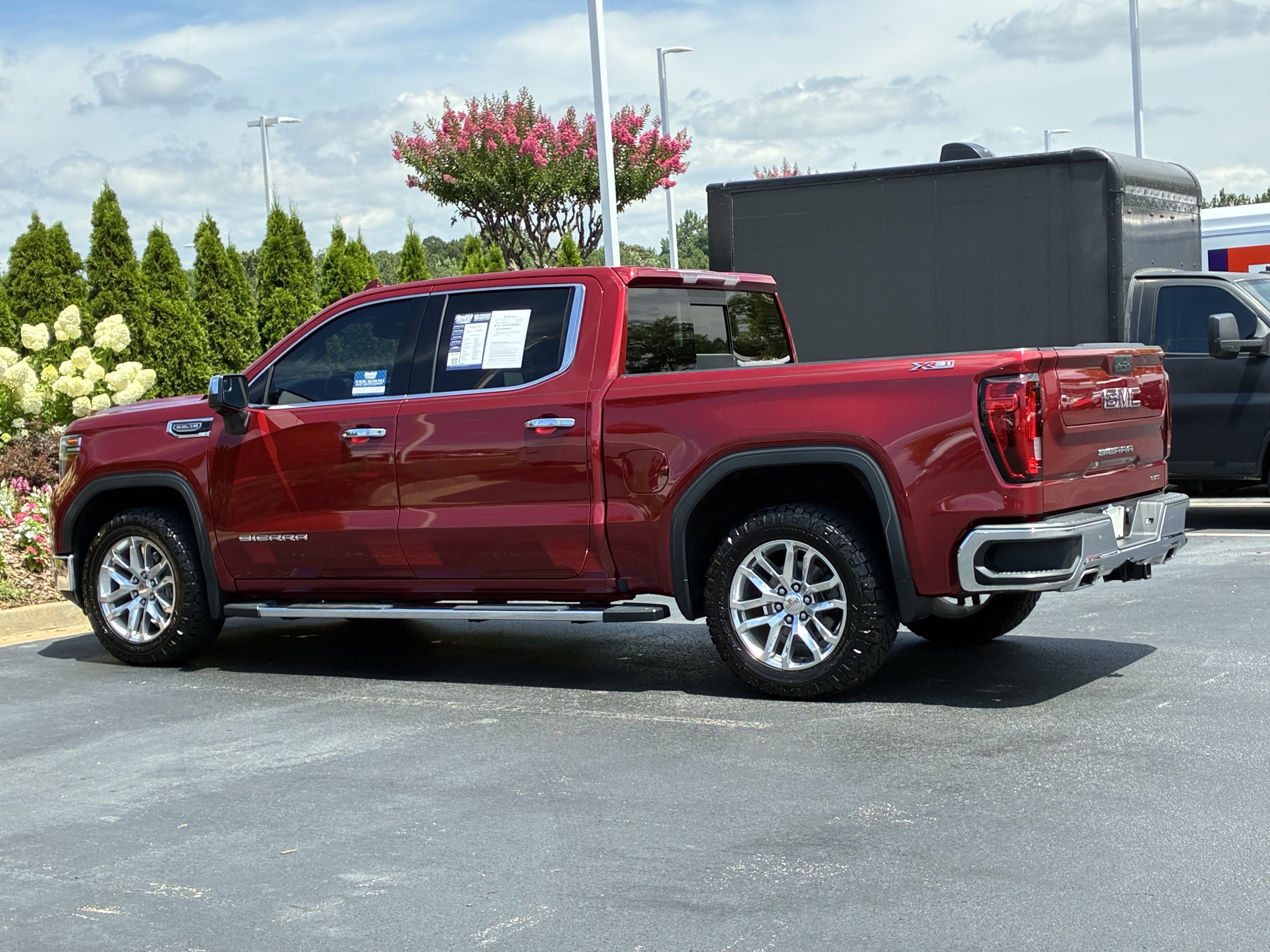 Used 2019 GMC Sierra 1500 SLT w/ SLT Premium Package AWD/4WD image 10