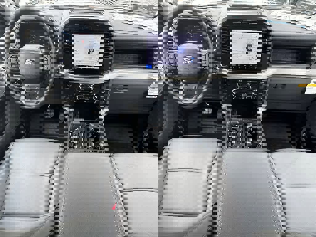 New 2023 Ford F150 Lightning Pro image 18