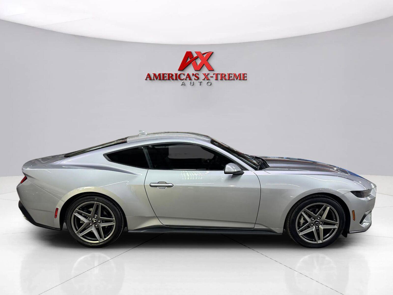 Used 2026 Ford Mustang Premium RWD image 7