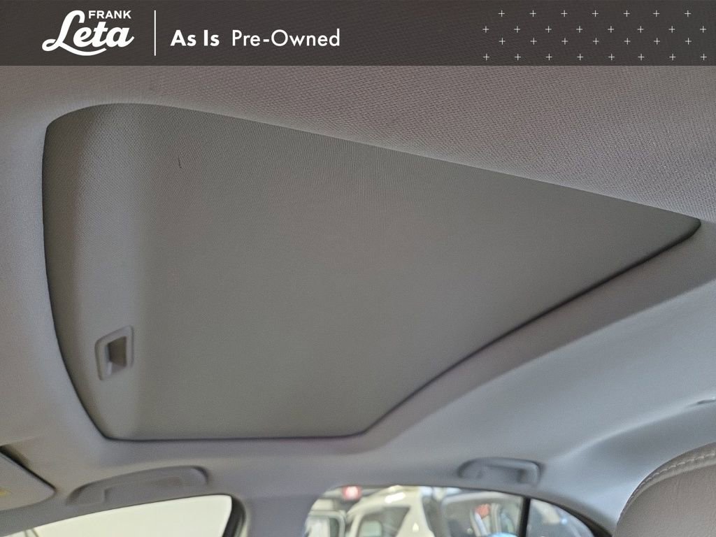 Used 2015 Acura TLX w/ Technology Package FWD image 14