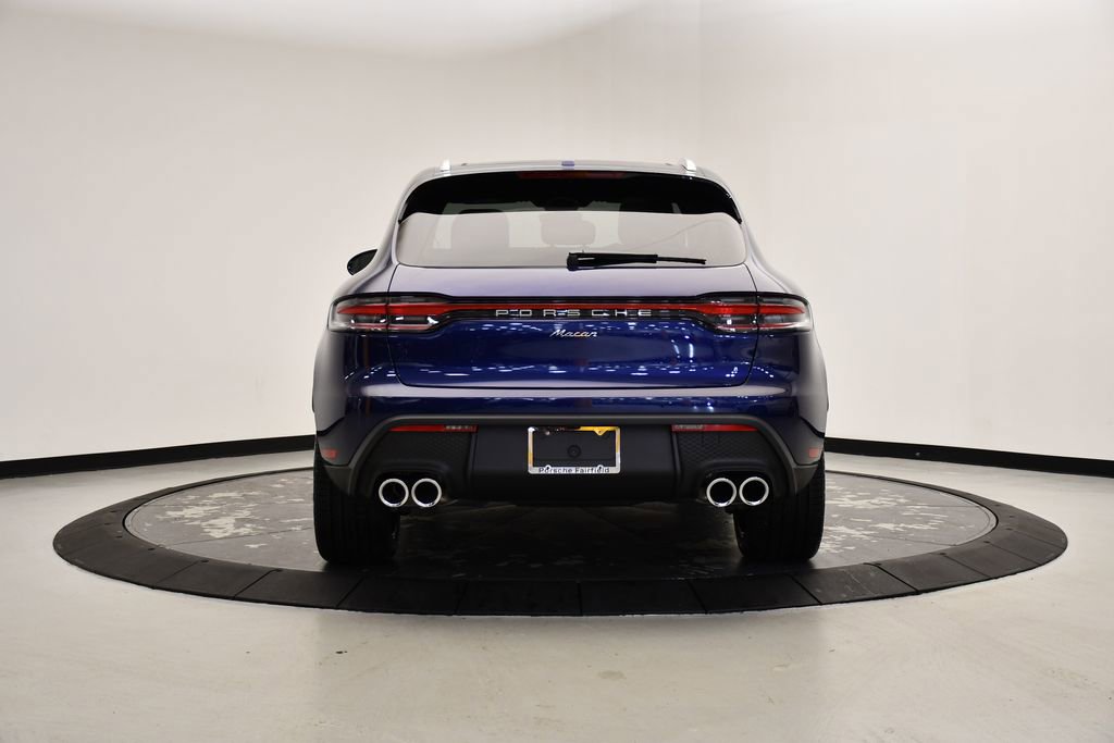 Certified 2025 Porsche Macan image 6