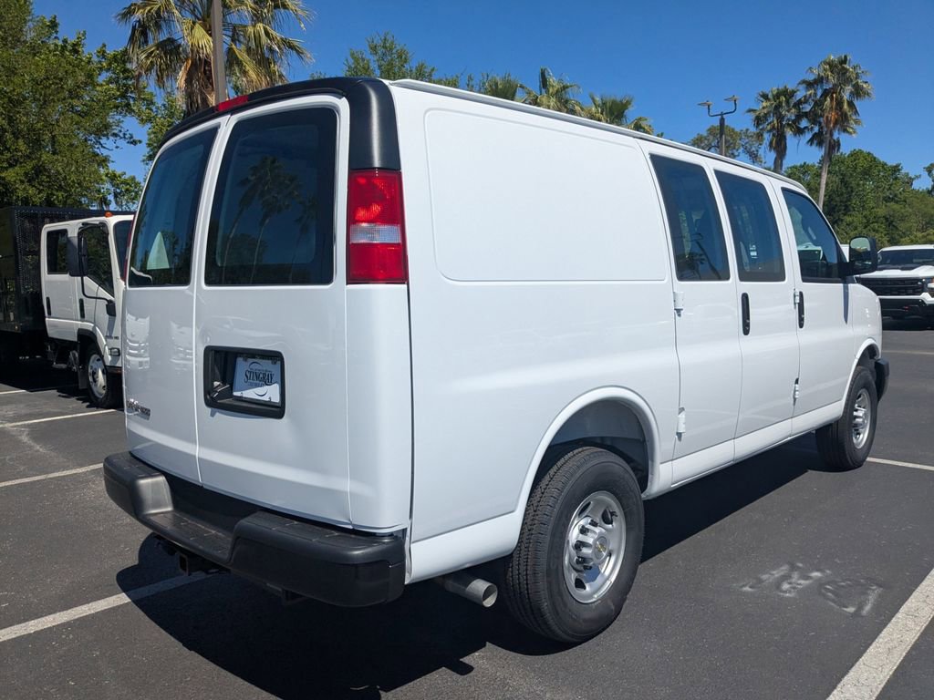 New 2025 Chevrolet Express 2500 w/ Driver Convenience Package image 5