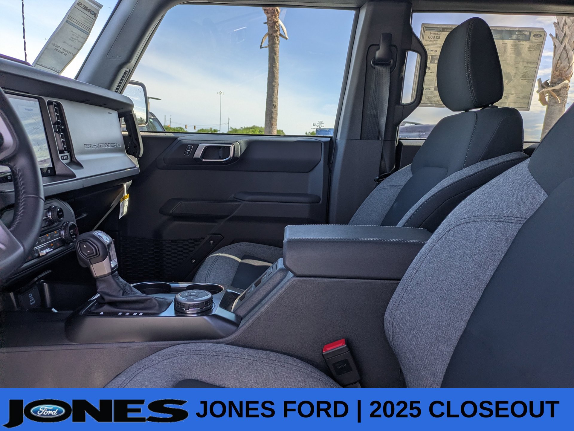New 2025 Ford Bronco Big Bend AWD/4WD image 23