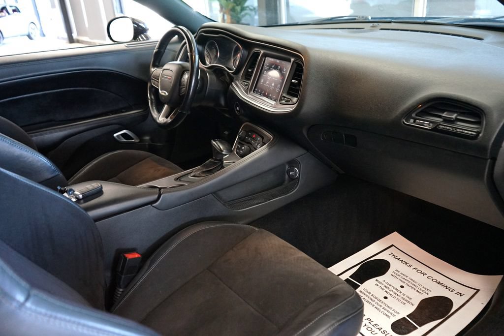 Used 2020 Dodge Challenger GT w/ Plus Package RWD image 43