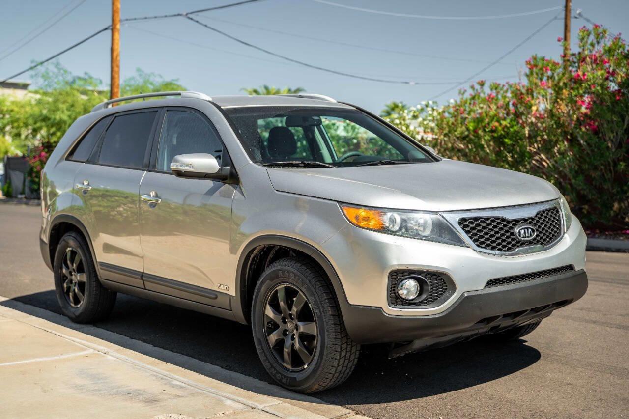 Used 2013 Kia Sorento LX w/ Convenience Pkg image 7