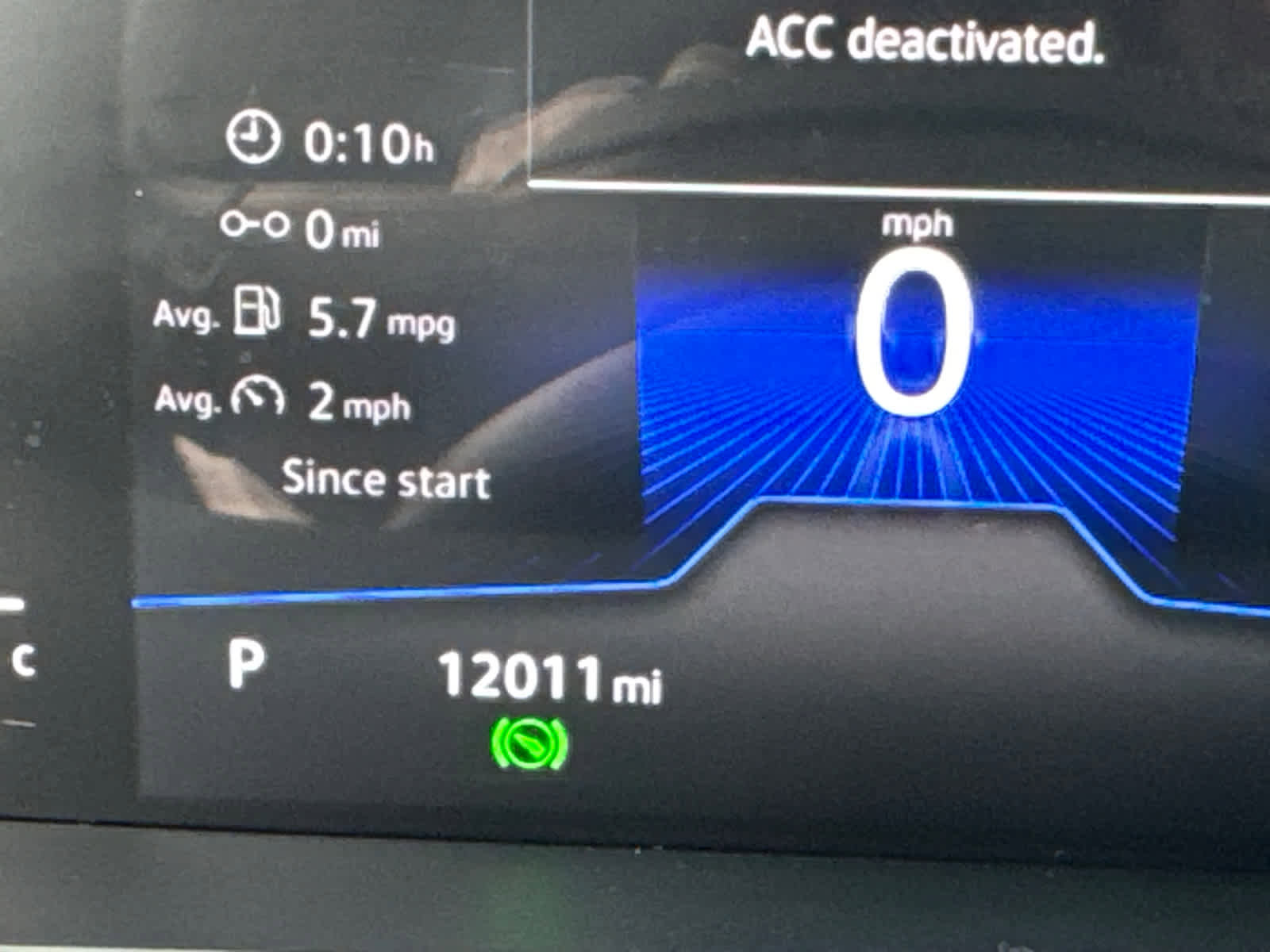 Certified 2024 Volkswagen Taos SE image 18