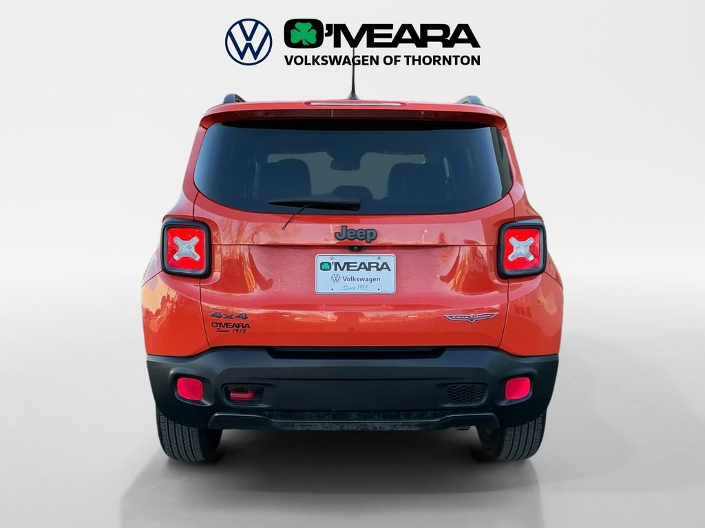 Used 2016 Jeep Renegade Trailhawk w/ Premium Trailhawk Package image 4