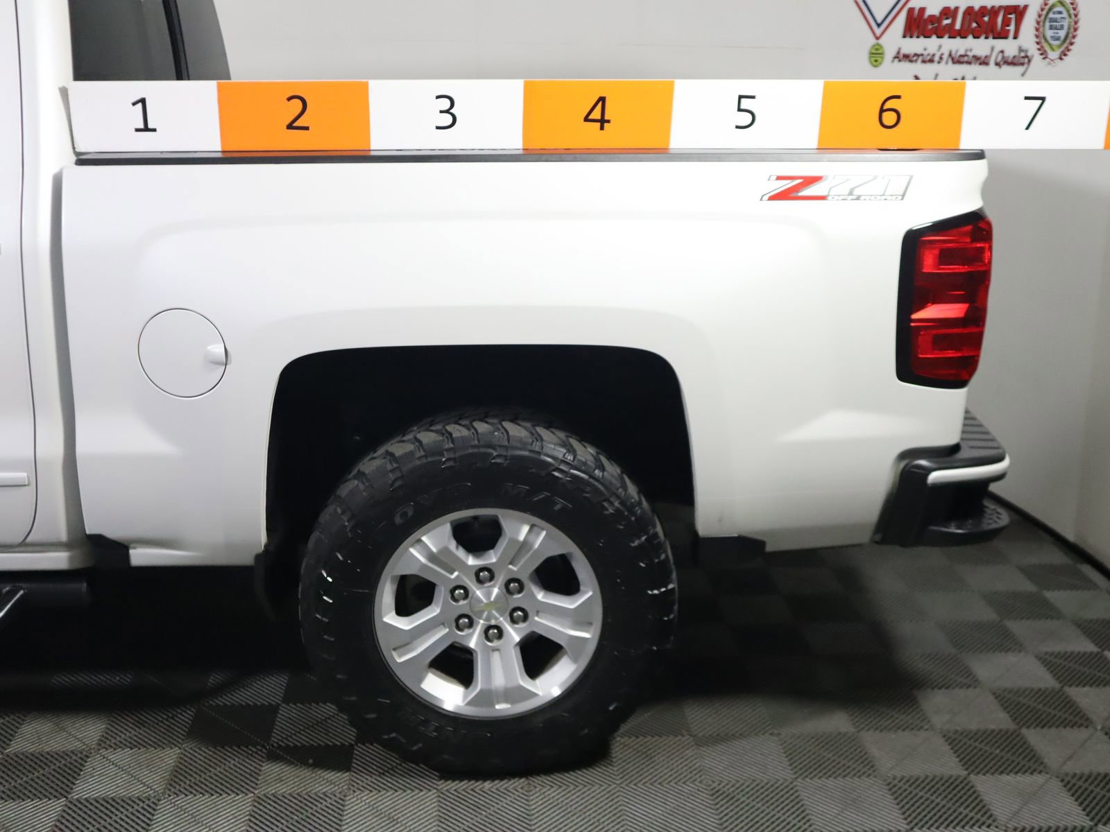 Used 2018 Chevrolet Silverado 1500 LT w/ All Star Edition AWD/4WD image 12