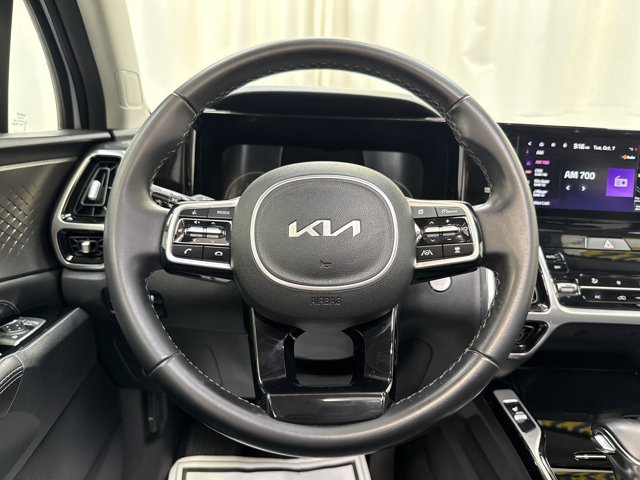 Certified 2022 Kia Sorento SX image 16
