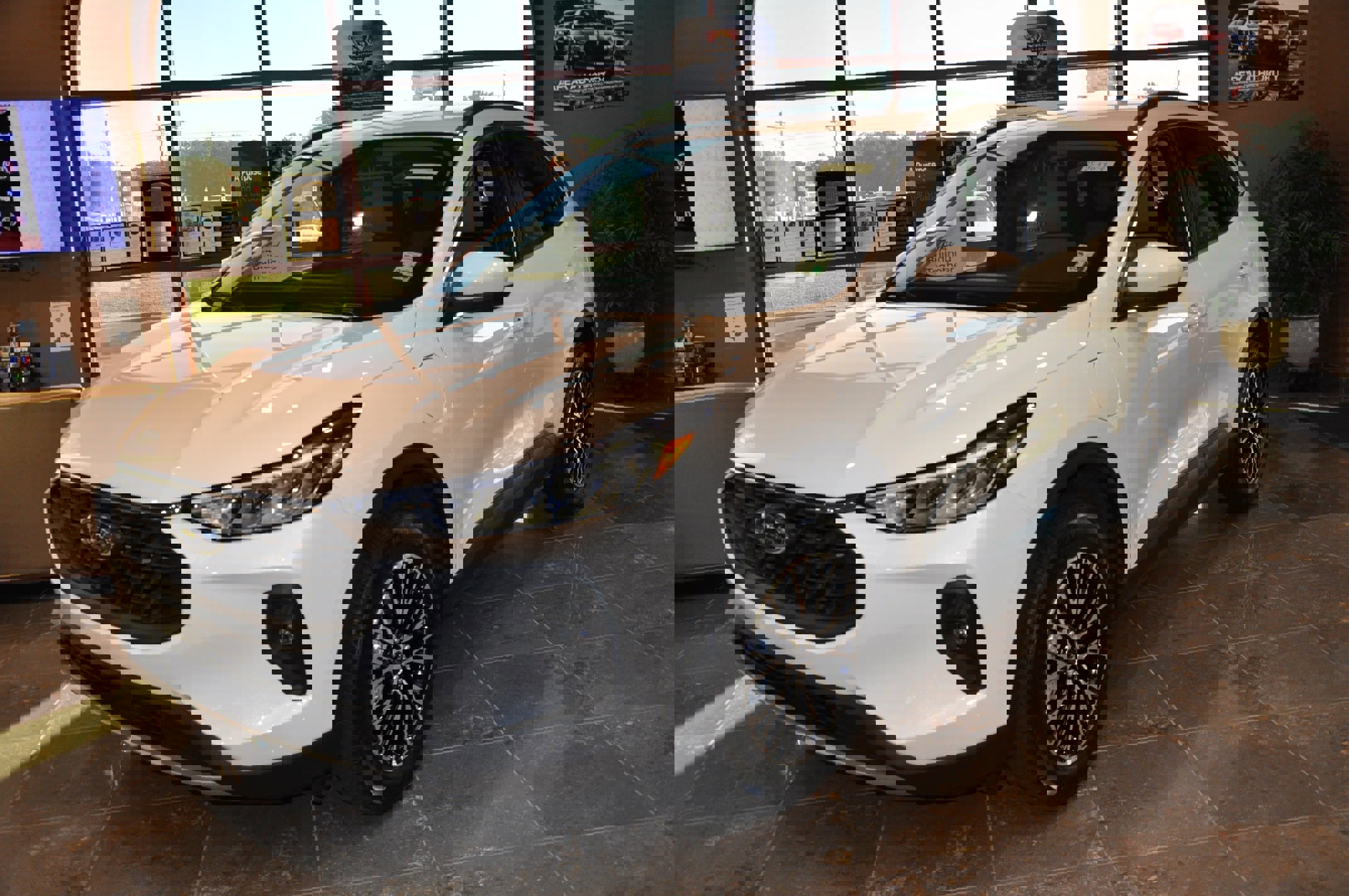 New 2025 Ford Escape SE