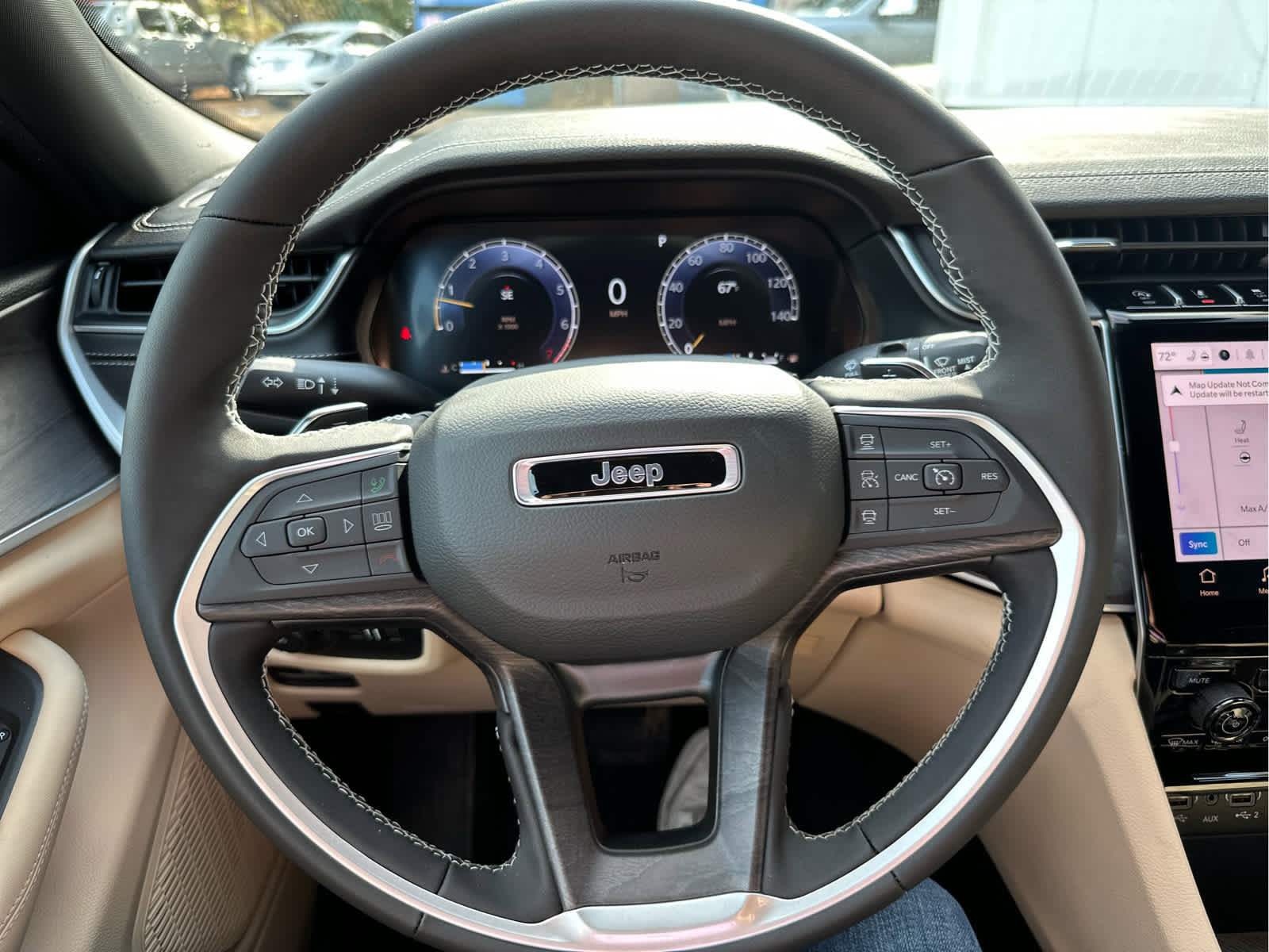 New 2025 Jeep Grand Cherokee L Limited w/ Trailer Tow Package AWD/4WD image 25