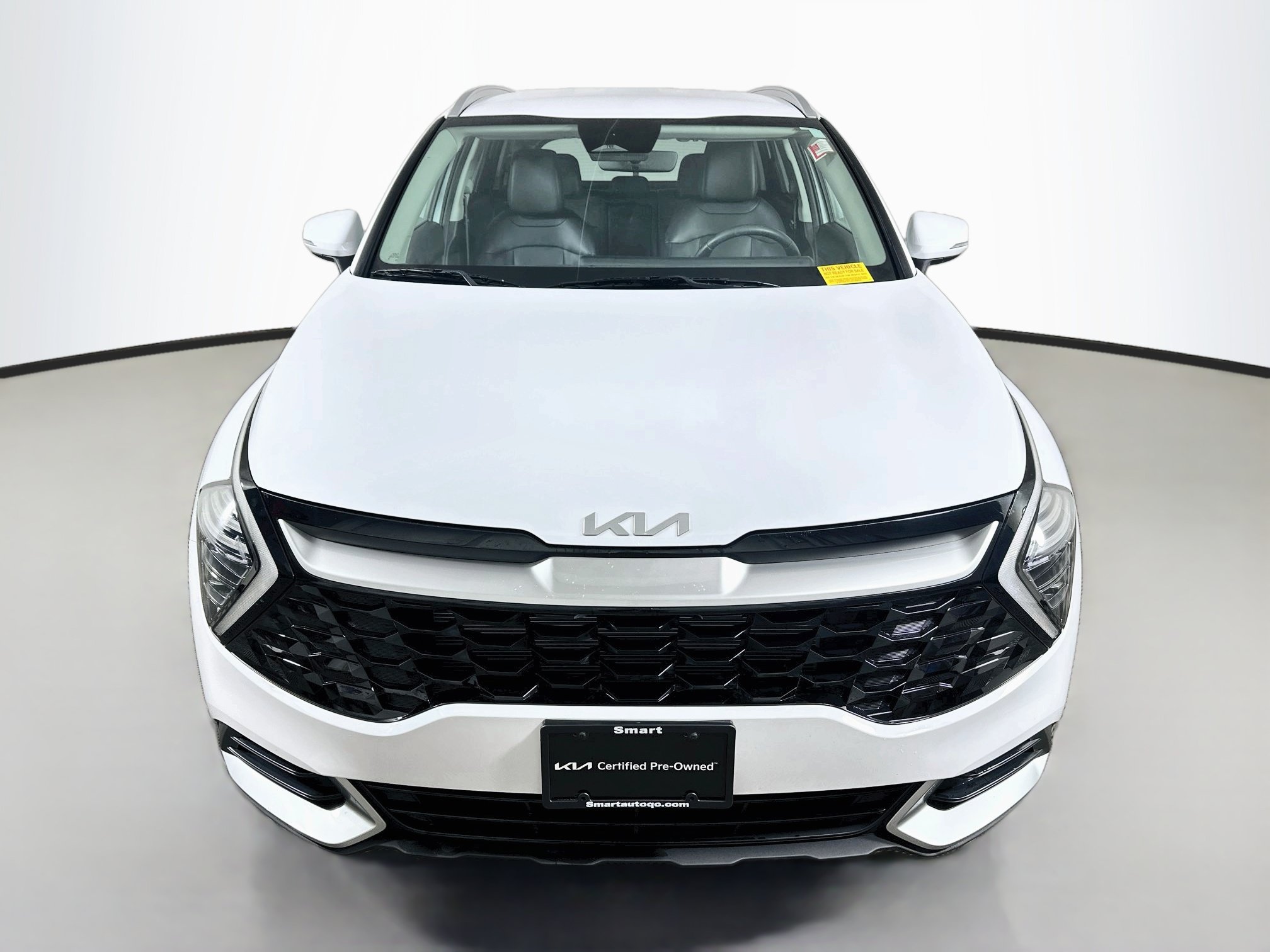 Used 2024 Kia Sportage EX AWD/4WD image 2
