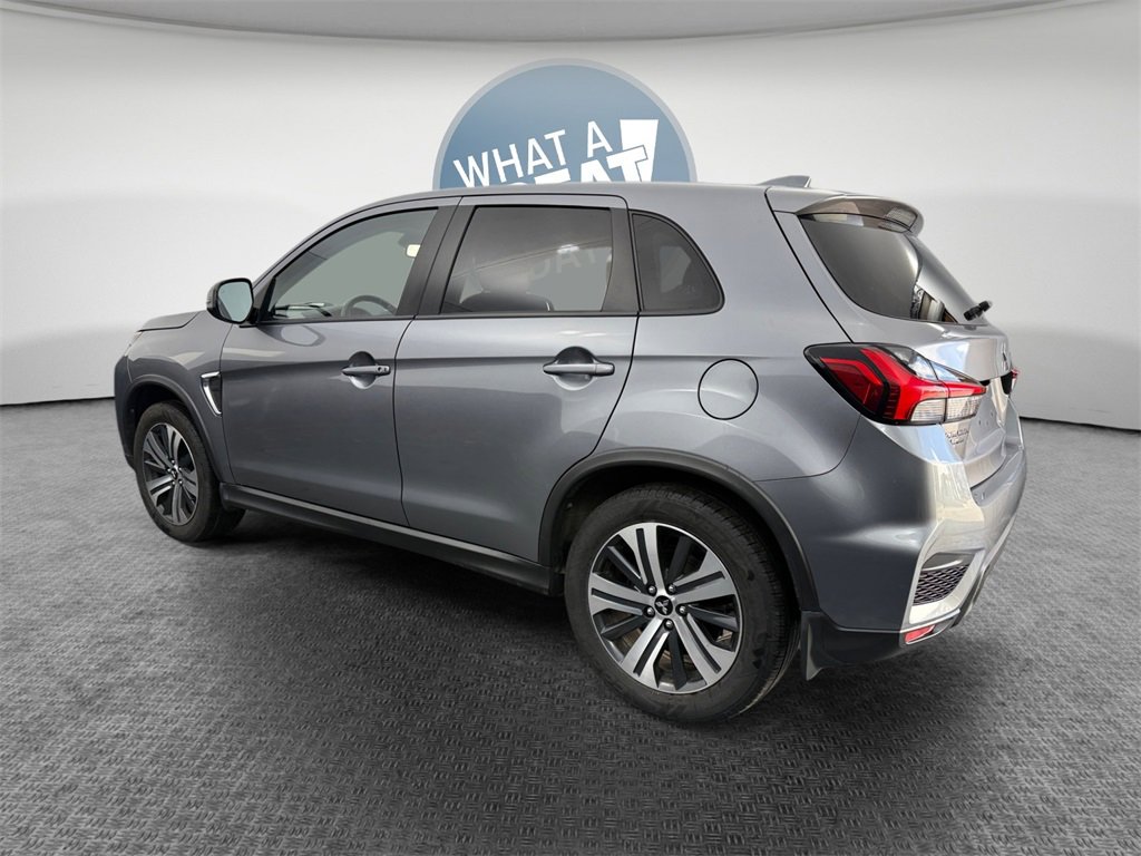 Used 2021 Mitsubishi Outlander Sport SE image 6