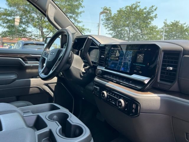 Used 2026 Chevrolet Silverado 1500 RST AWD/4WD image 34
