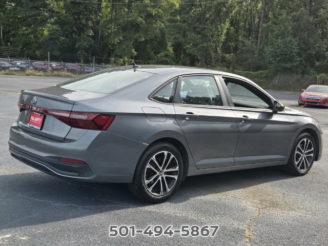 Used 2025 Volkswagen Jetta Sport FWD image 5