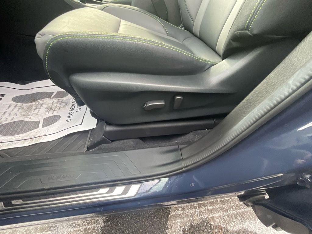 Used 2025 Subaru Ascent Onyx Edition image 13