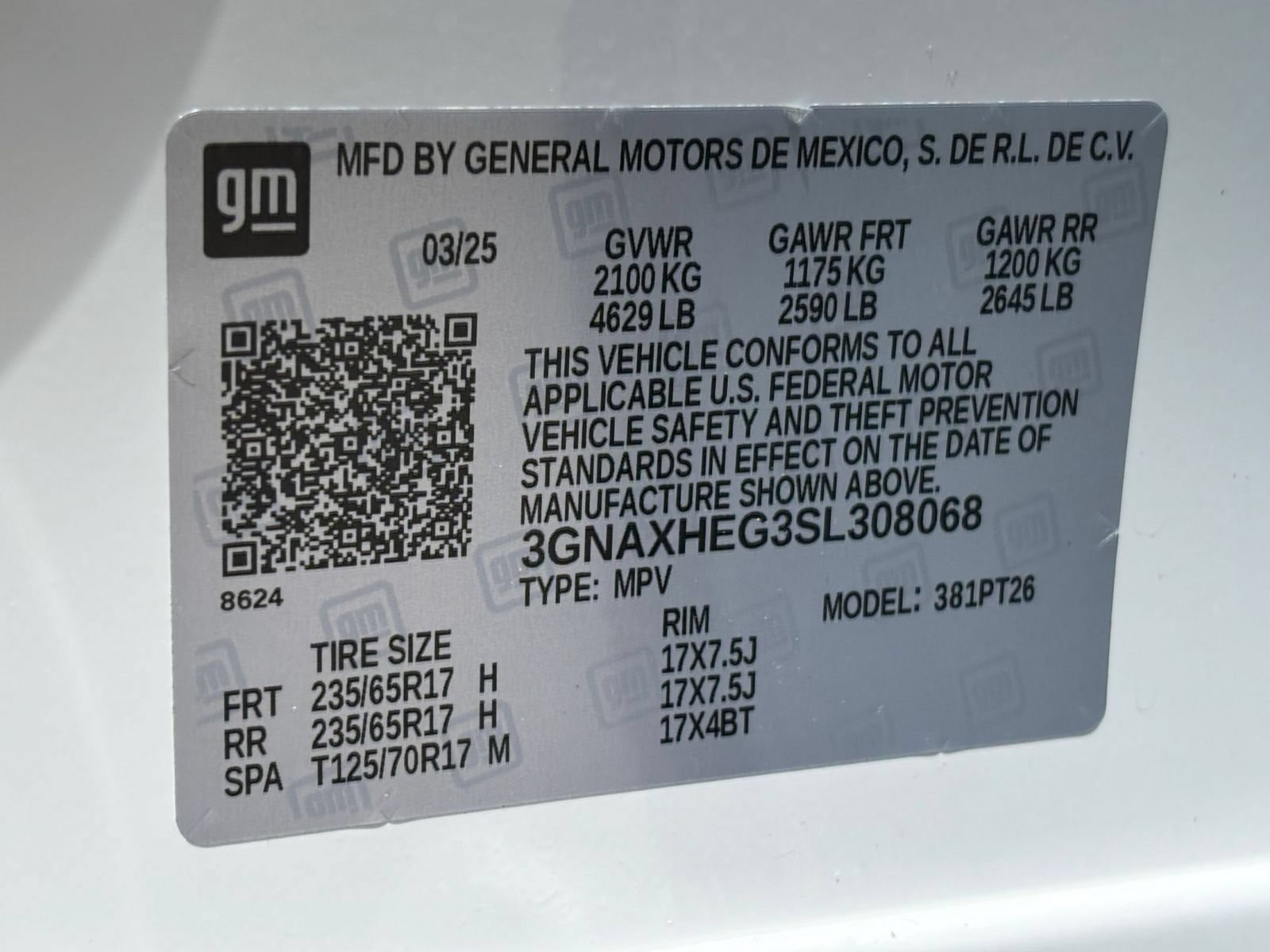 Used 2025 Chevrolet Equinox LT FWD image 24