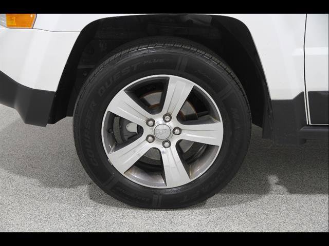Used 2017 Jeep Patriot High Altitude AWD/4WD image 21