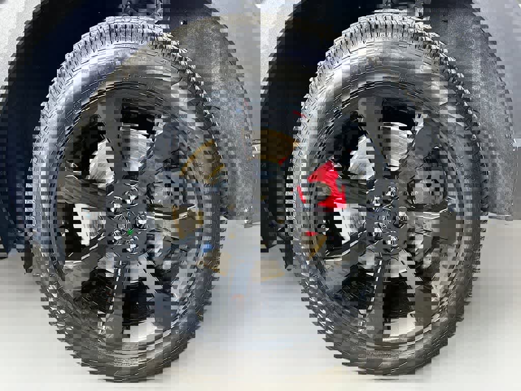 Certified 2023 Ford Explorer ST w/ Equipment Group 401A image 8