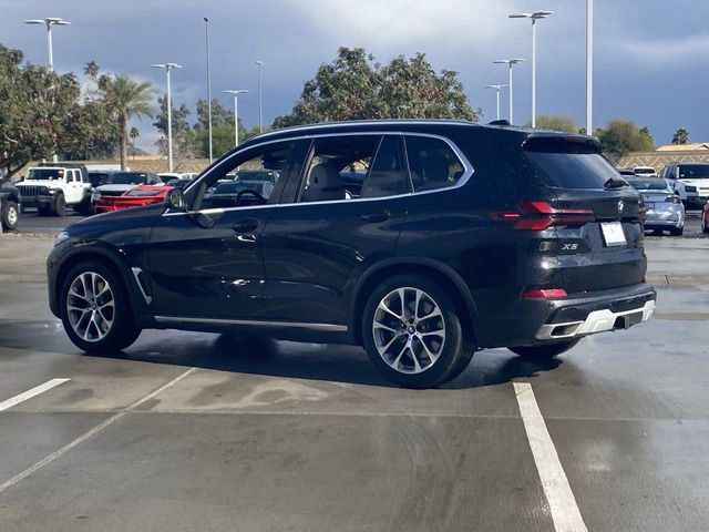 Certified 2025 BMW X5 xDrive50e w/ Premium Package image 9