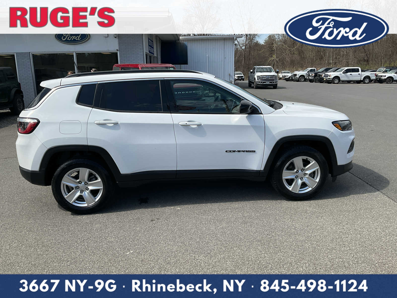 Used 2022 Jeep Compass Latitude w/ Convenience Group image 2
