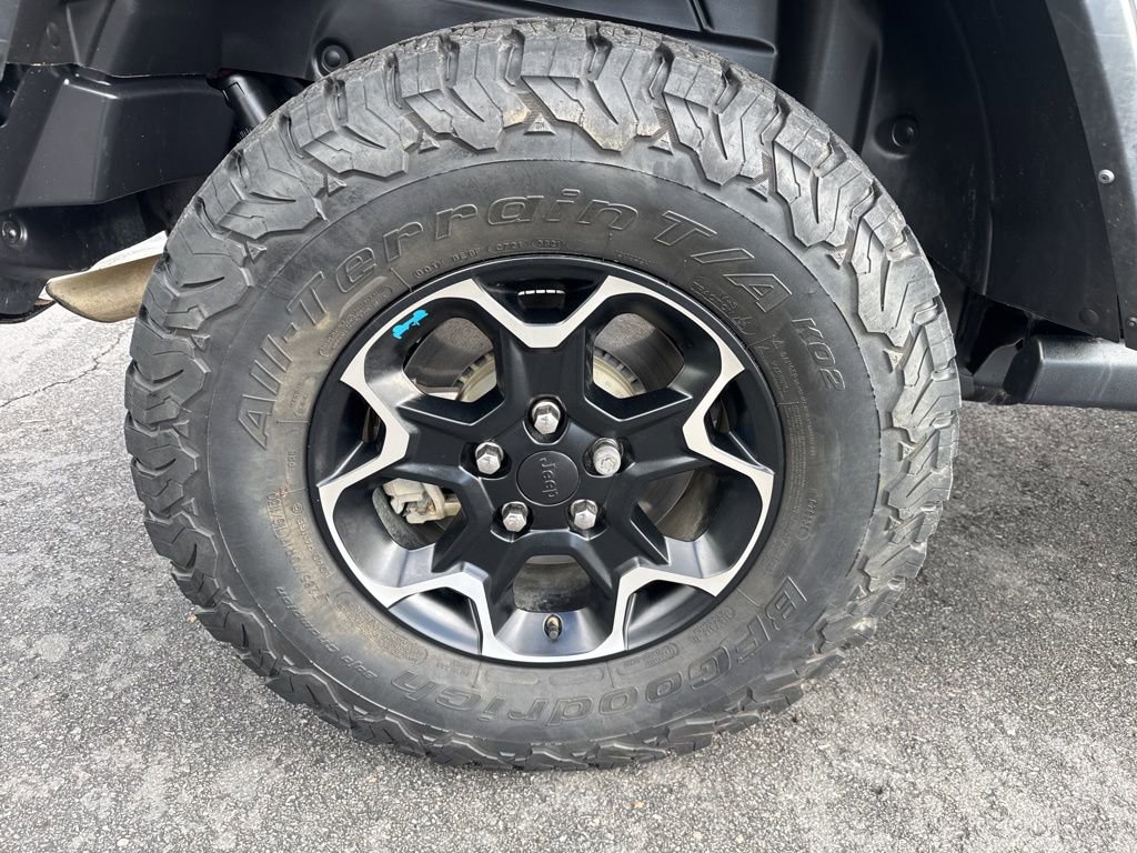 Used 2021 Jeep Wrangler Unlimited Rubicon 4xe w/ Steel Bumper Group image 11