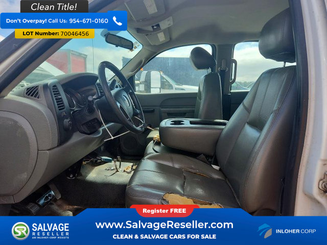 Used 2011 GMC Sierra 3500 W/T RWD image 9