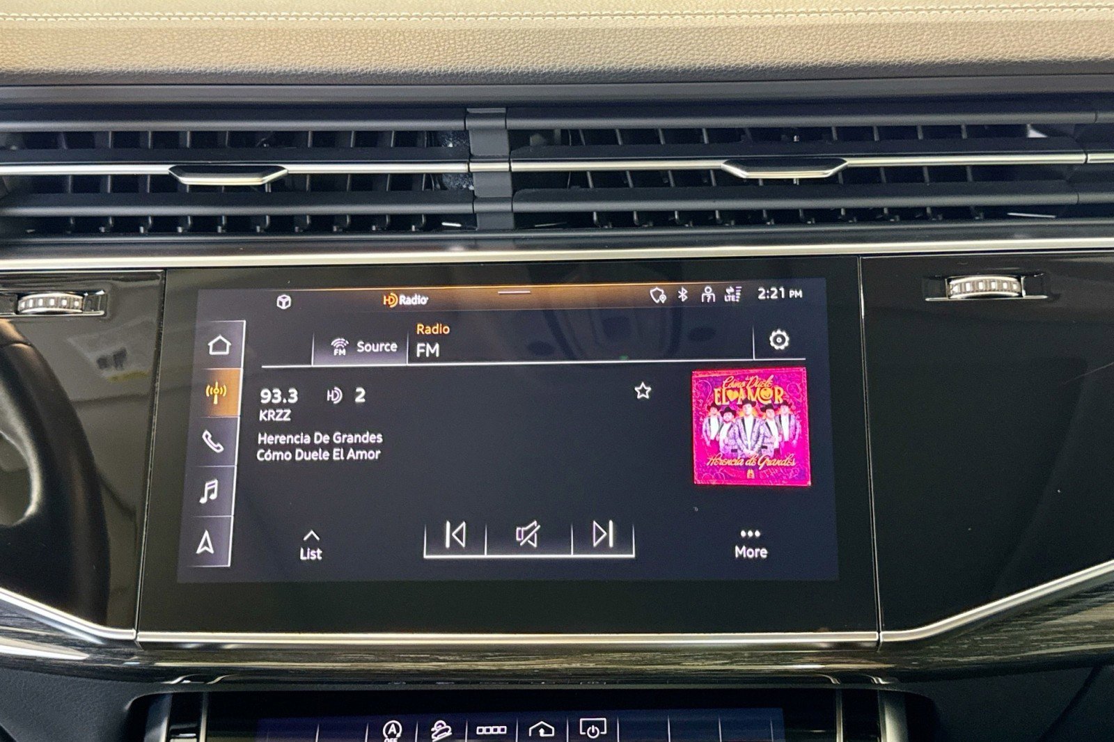 Used 2024 Audi Q7 3.0T Premium Plus image 15