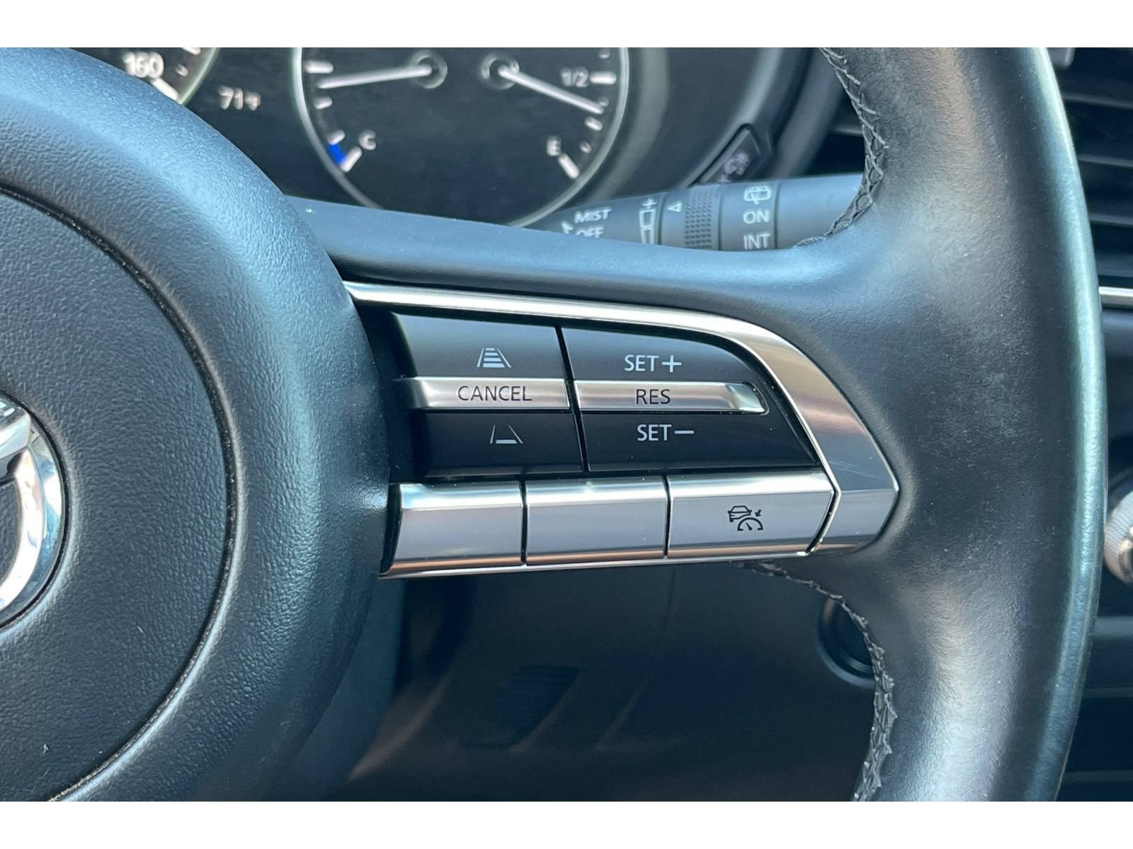 Certified 2023 MAZDA CX-30 AWD 2.5 S w/ Preferred Package image 37