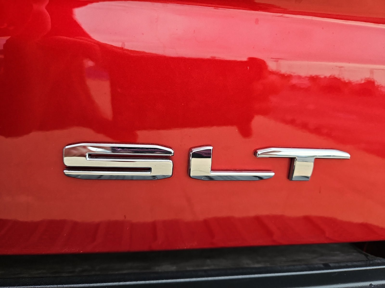 Used 2024 GMC Sierra 1500 SLT w/ SLT Premium Plus Package AWD/4WD image 23