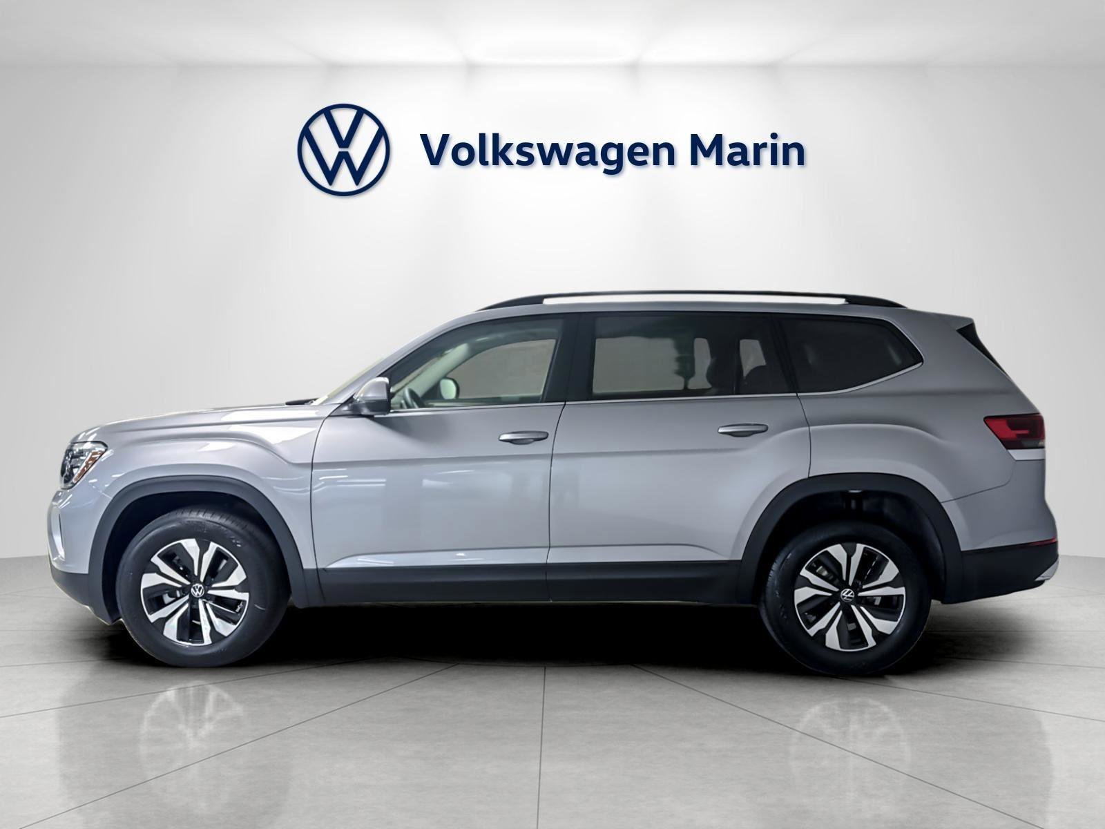 New 2026 Volkswagen Atlas SE image 2