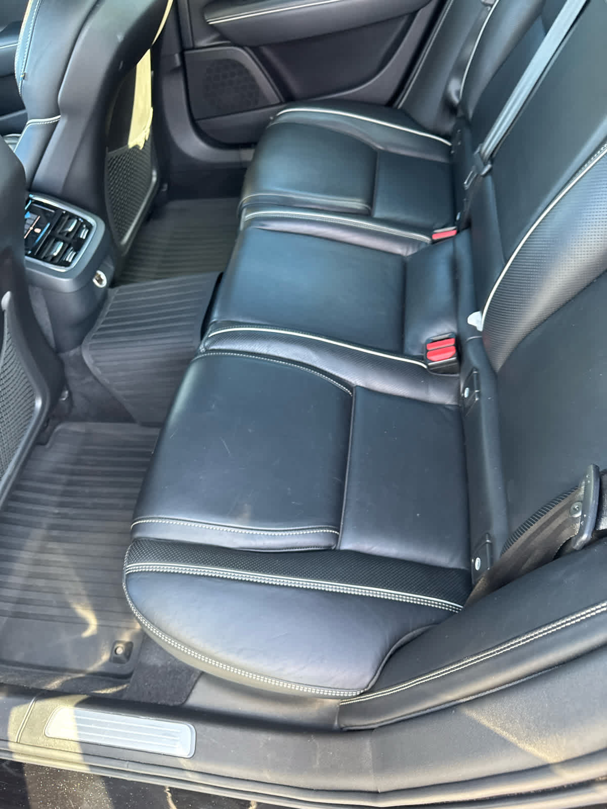 Used 2019 Volvo V90 T5 R-Design w/ Advanced Package FWD image 13