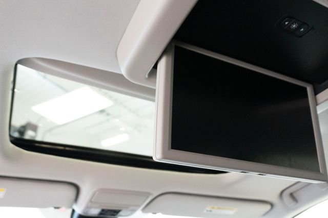 Certified 2025 Honda Odyssey Touring image 4