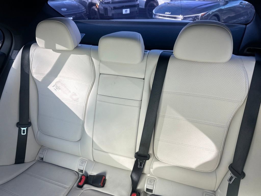 Used 2023 Mercedes-Benz C 300 C 300 image 45