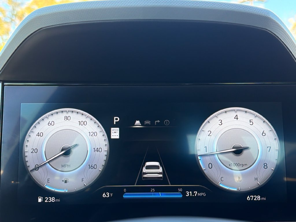Certified 2024 Hyundai Elantra SEL FWD image 16