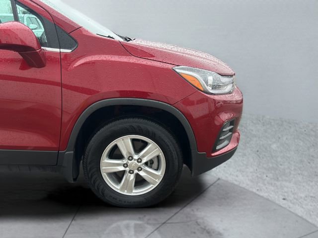Used 2018 Chevrolet Trax LT w/ LT Convenience Package image 31