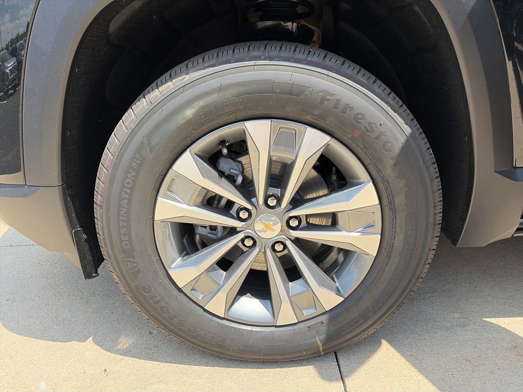 New 2026 Chevrolet Equinox LT w/ Convenience Package II FWD image 27