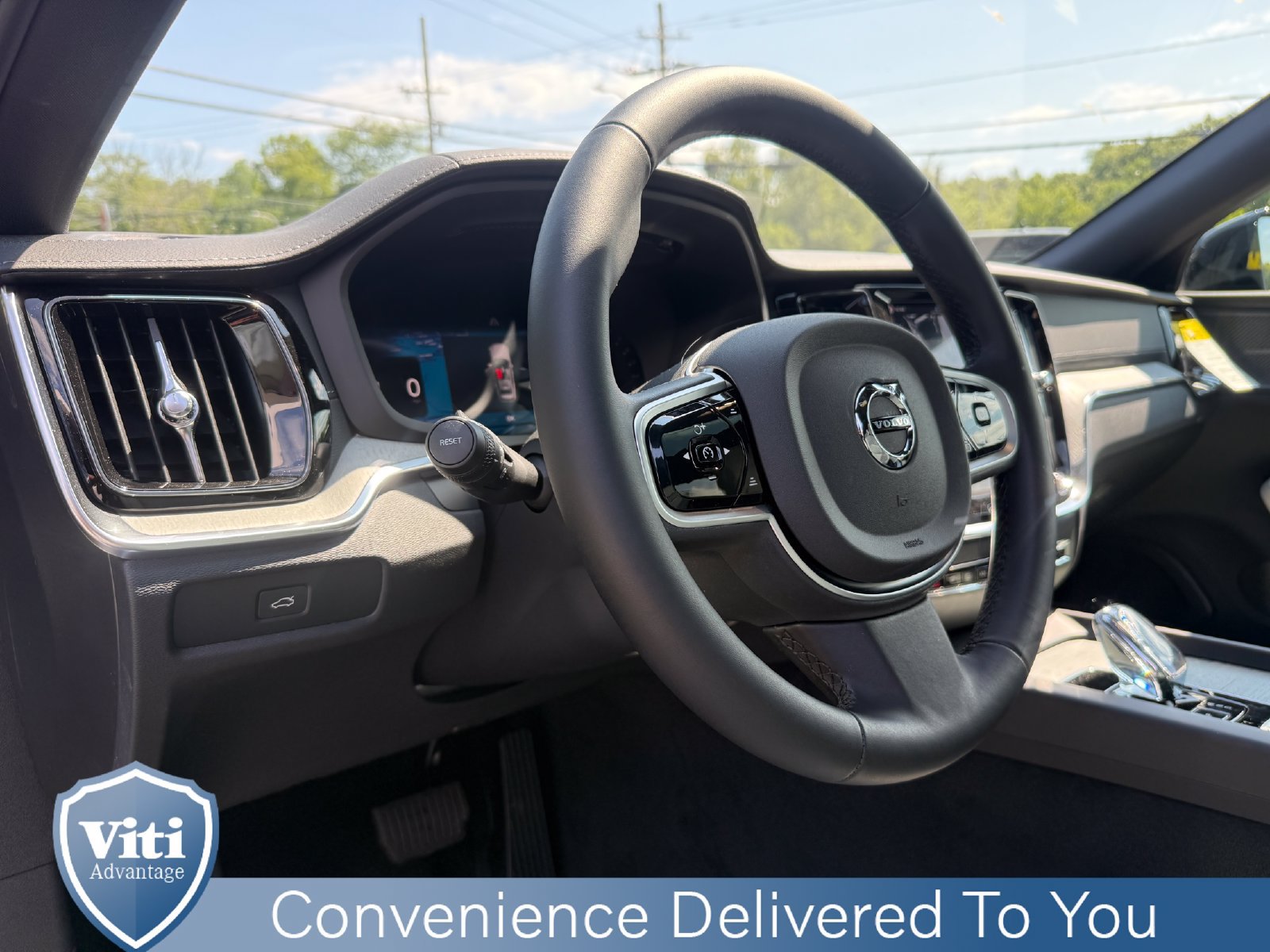 New 2026 Volvo V60 B5 Cross Country Ultra w/ Protection Package Premier AWD/4WD image 12