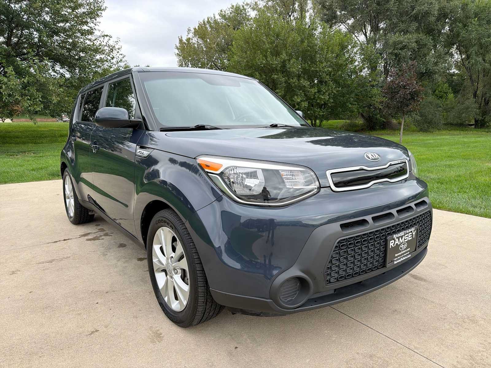 Used 2015 Kia Soul + FWD image 8