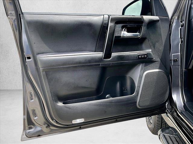Used 2021 Toyota 4Runner Nightshade AWD/4WD image 18
