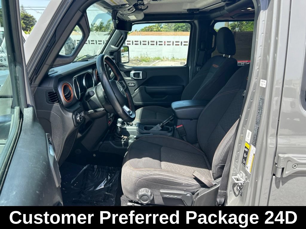 Used 2022 Jeep Gladiator Mojave w/ Trailer Tow Package AWD/4WD image 12