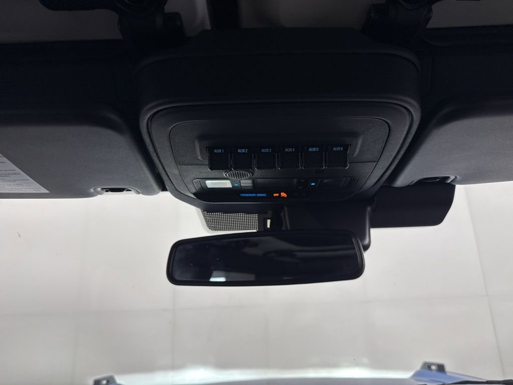 Used 2025 Ford Bronco Badlands AWD/4WD image 29