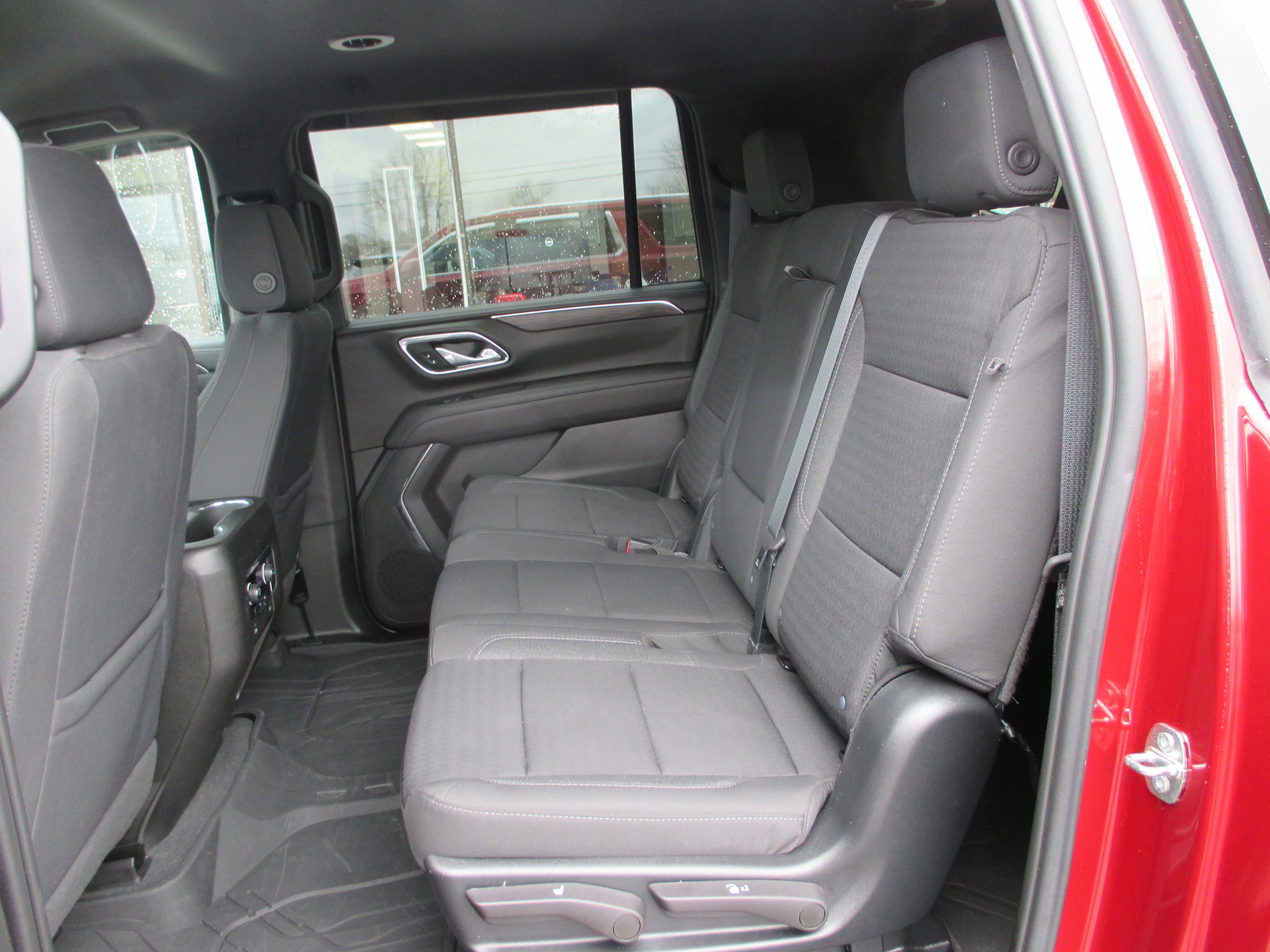Used 2023 Chevrolet Suburban LS AWD/4WD image 11