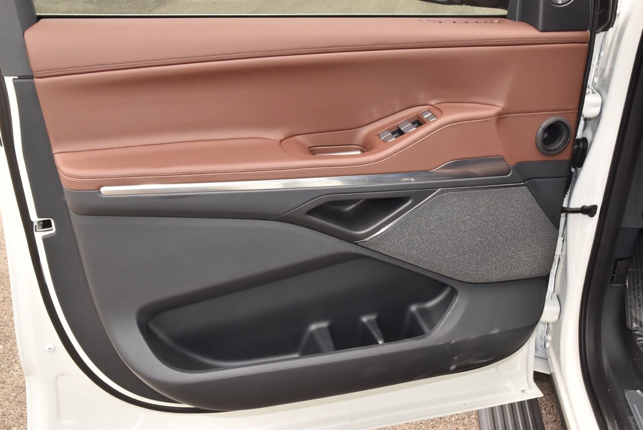 New 2026 Lincoln Navigator Reserve AWD/4WD image 39