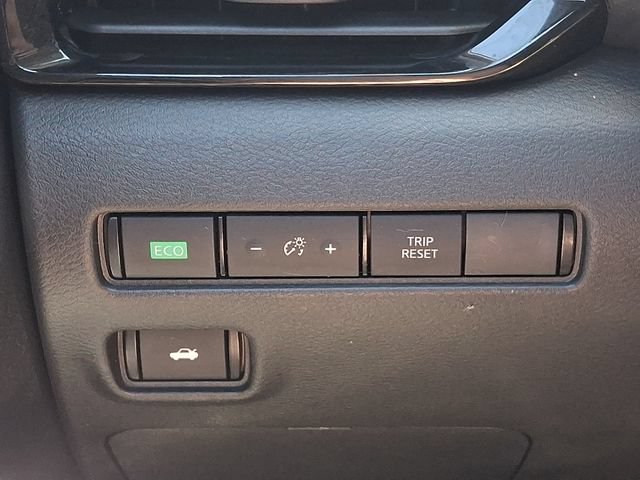 Used 2023 Nissan Sentra SV w/ All-Weather Package FWD image 28